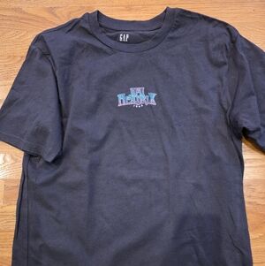 GAP Mens Black Tee with Jimi Hendrix Logo. Size Medium. NWOT